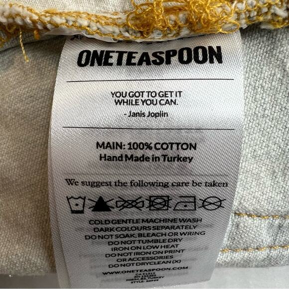 NWT One Teaspoon Brando Denim Mini Skirt Womens 32 11/12 Lightwash Barely Blue - Picture 12 of 15